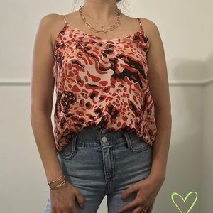 H&M Animal print top in Size 4